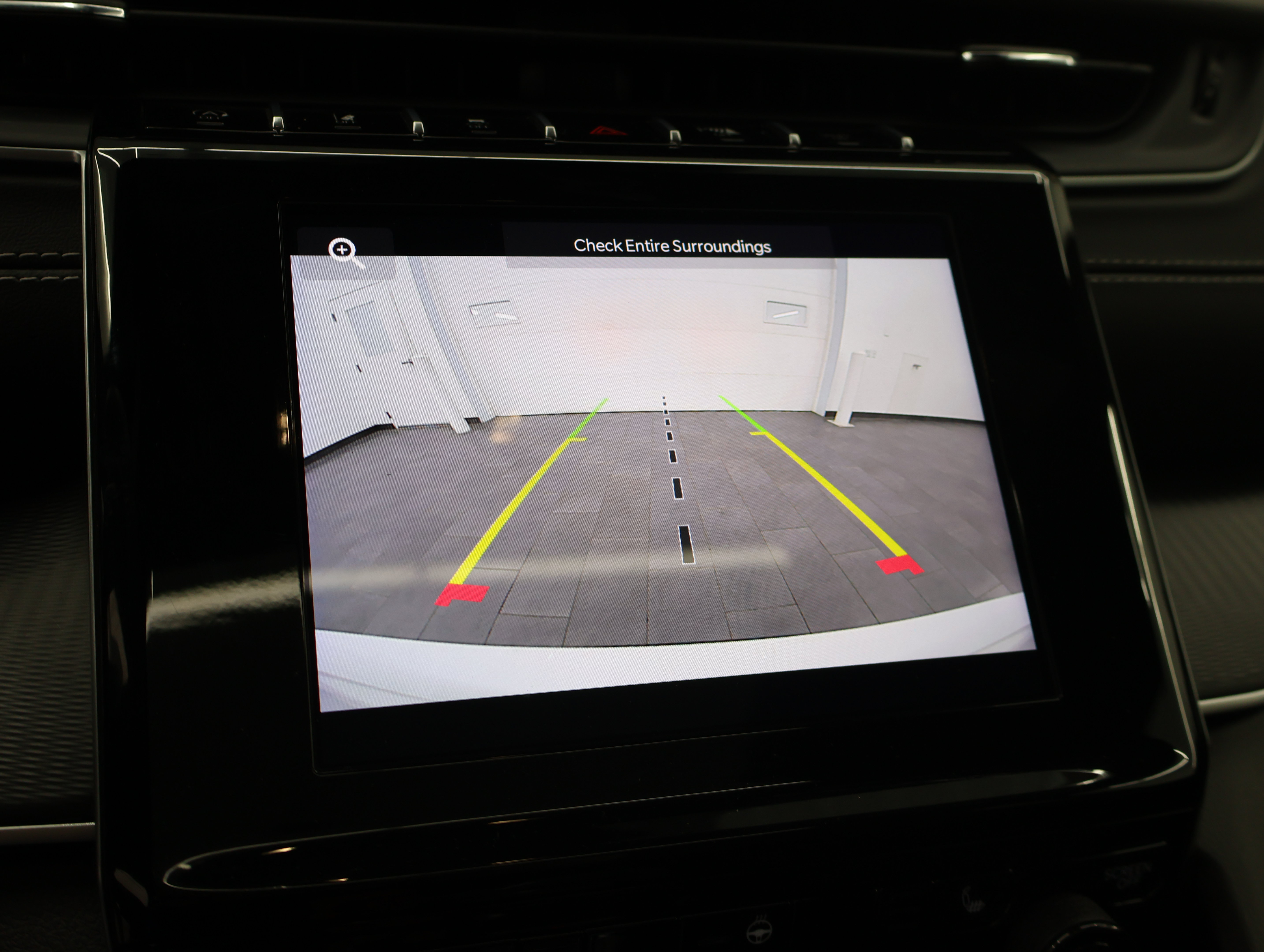 Used 2025 Jeep Grand Cherokee L Altitude AWD/4WD image 18