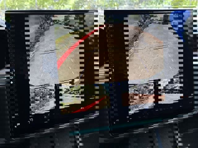 Used 2024 Tesla Model X image 20