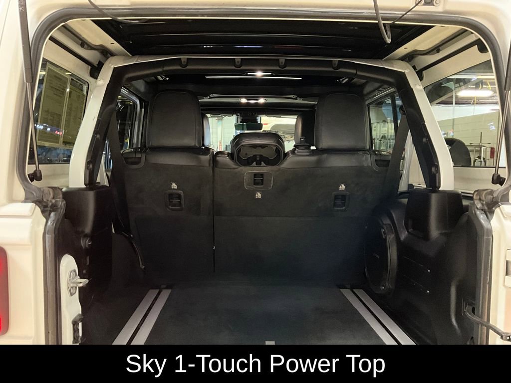 Used 2019 Jeep Wrangler Unlimited Rubicon w/ Advanced Safety Group image 14
