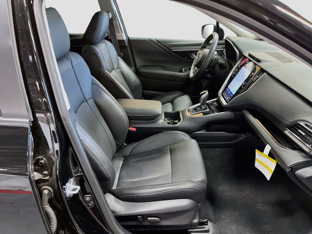 Used 2025 Subaru Outback Limited w/ Popular Package #2 AWD/4WD image 30