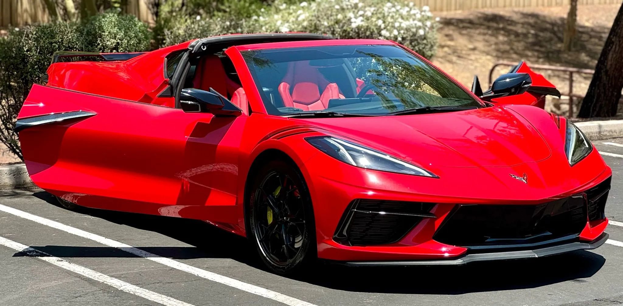 Used 2020 Chevrolet Corvette Stingray Coupe w/ Z51 Performance Package image 10