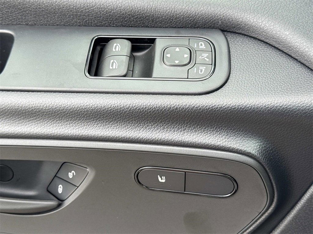 New 2026 Mercedes-Benz Sprinter 144 Cargo image 27