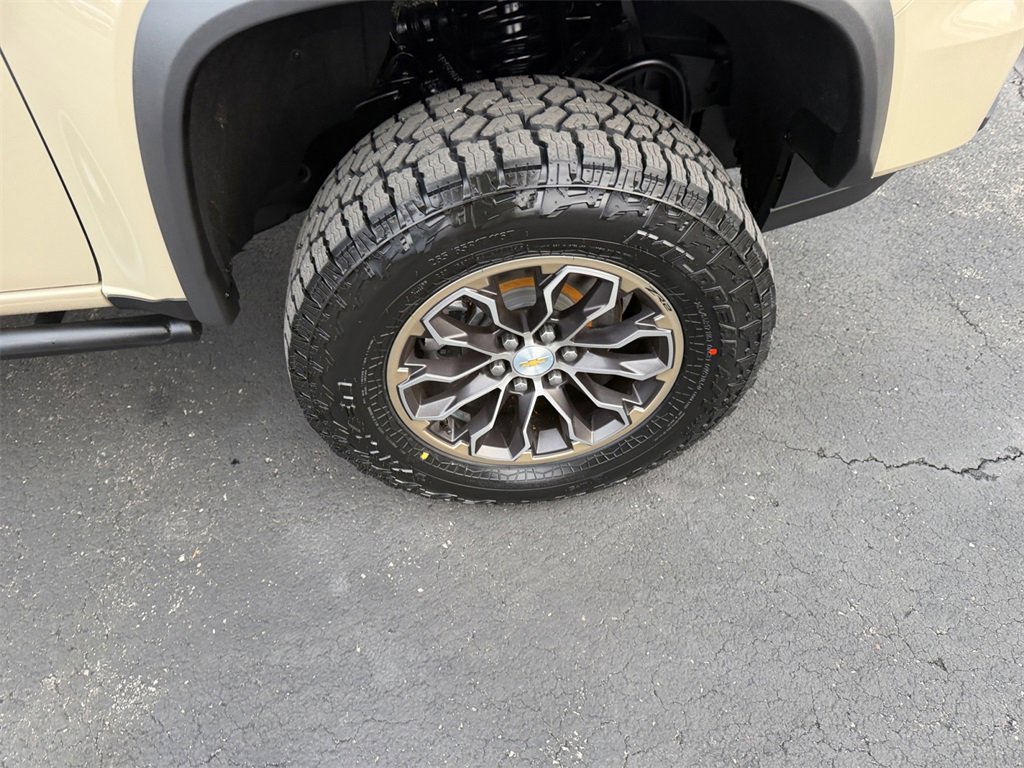 Used 2021 Chevrolet Colorado ZR2 image 29