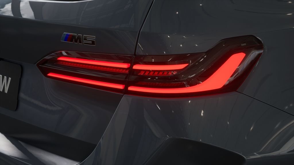 New 2026 BMW M5 Touring w/ M Driver's Package image 8