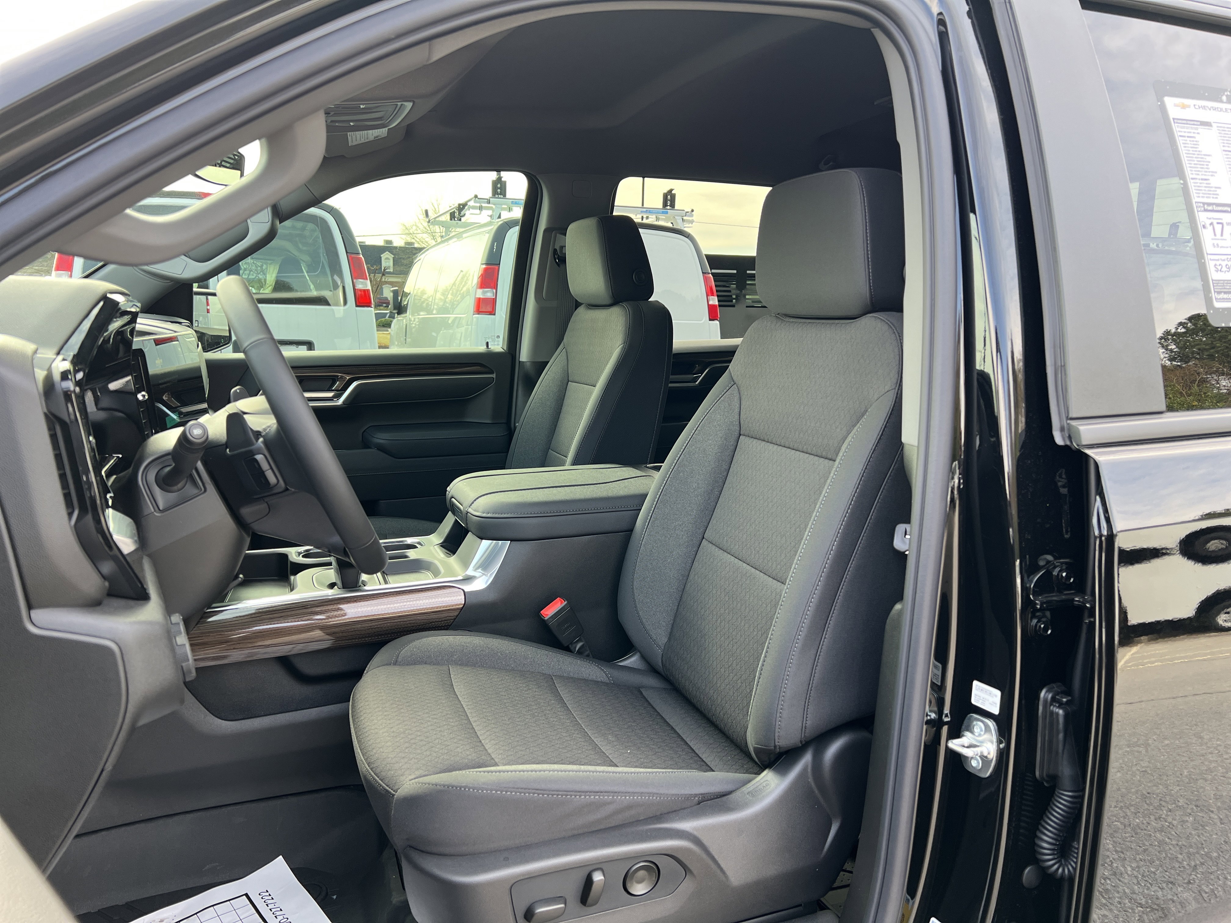 New 2026 Chevrolet Silverado 1500 LT w/ LPO, Dark Essentials Package image 16