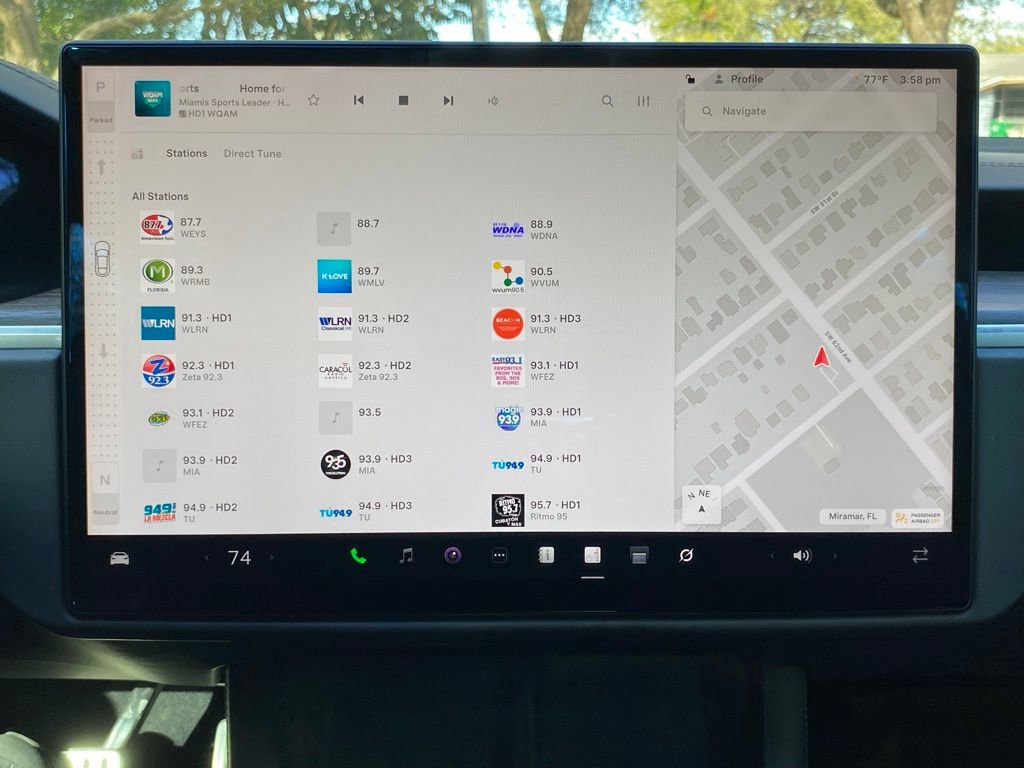 Used 2023 Tesla Model S Standard Range image 27