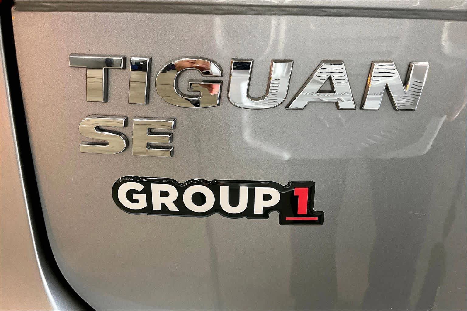 Used 2021 Volkswagen Tiguan SE R-Line AWD/4WD image 31