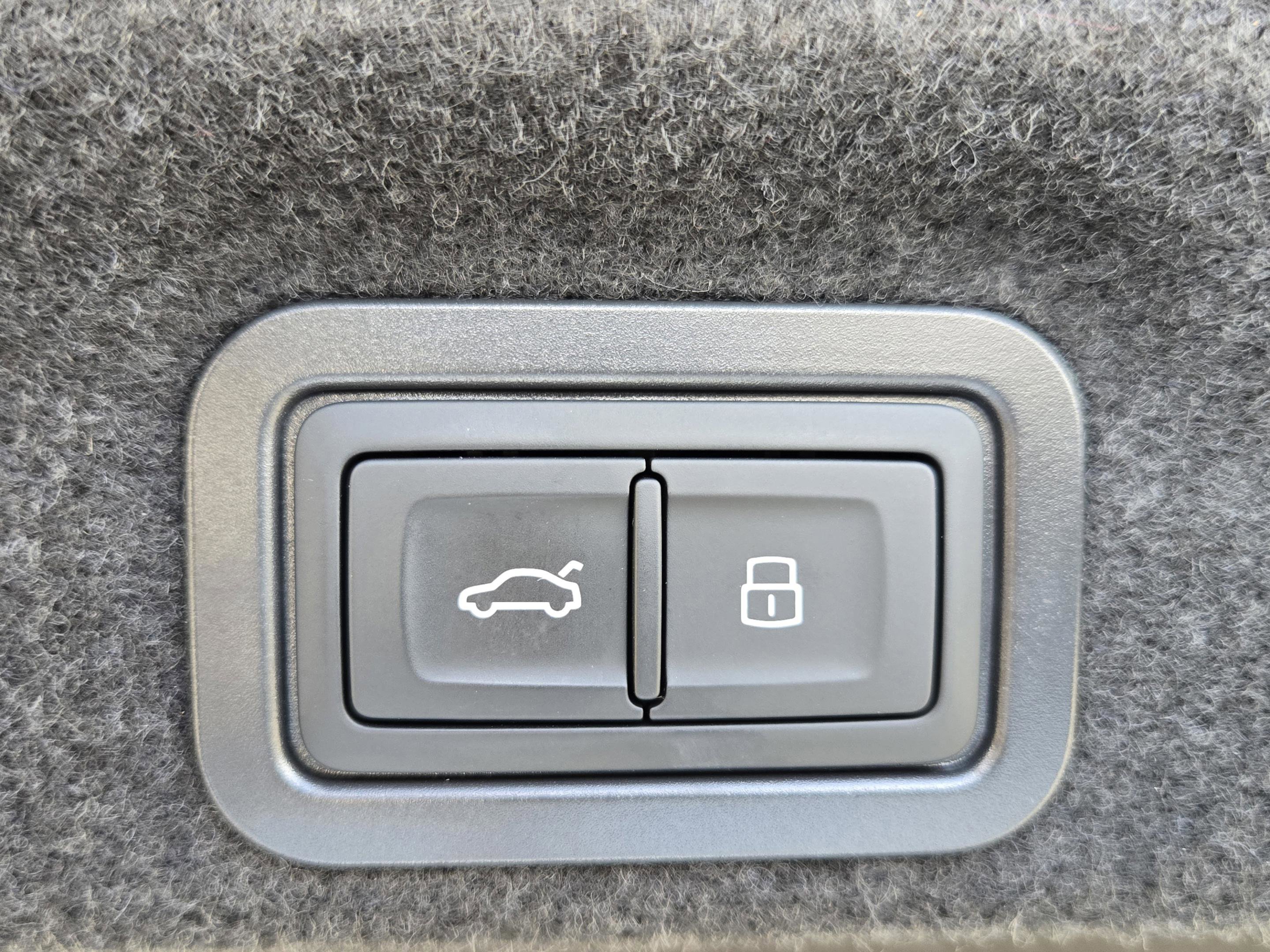 Used 2026 Audi A6 Premium Plus image 18