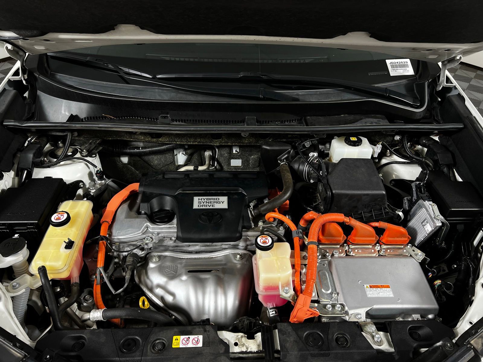 Used 2018 Toyota RAV4 Limited image 9