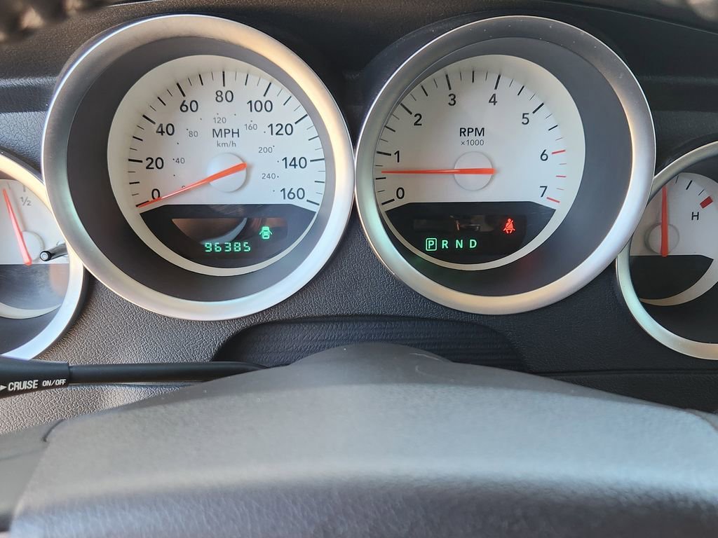 Used 2006 Dodge Magnum R/T image 7