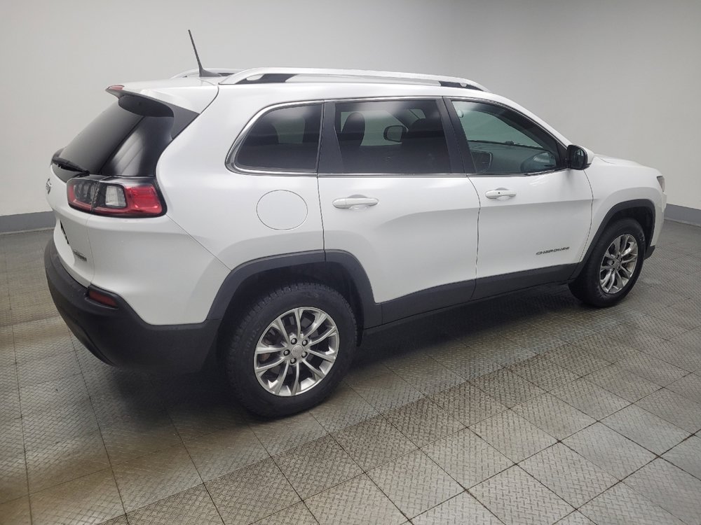 Used 2019 Jeep Cherokee Latitude Plus w/ Cold Weather Group AWD/4WD image 10
