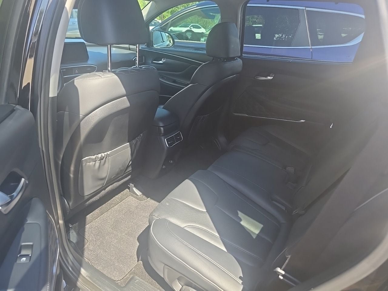 Used 2021 Hyundai Santa Fe SEL Premium w/ Cargo Package AWD/4WD image 7