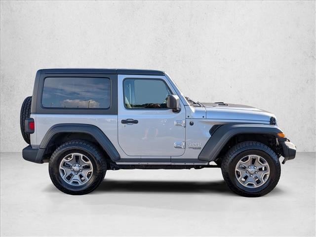 Used 2020 Jeep Wrangler Sport AWD/4WD image 4