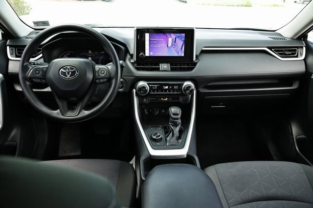 Used 2024 Toyota RAV4 XLE image 28