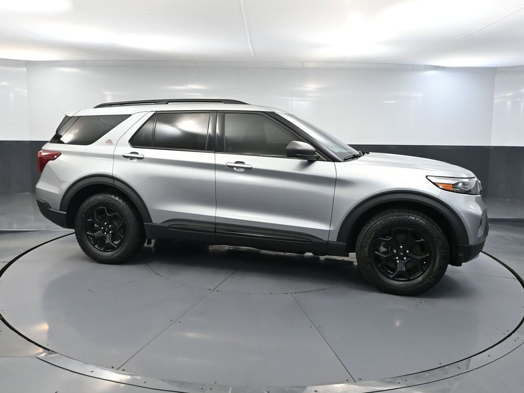 Used 2023 Ford Explorer Timberline image 4