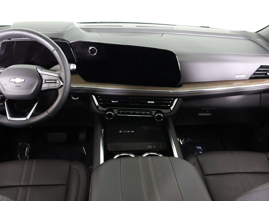 Used 2025 Chevrolet Tahoe High Country w/ Sun And Tow Package image 46