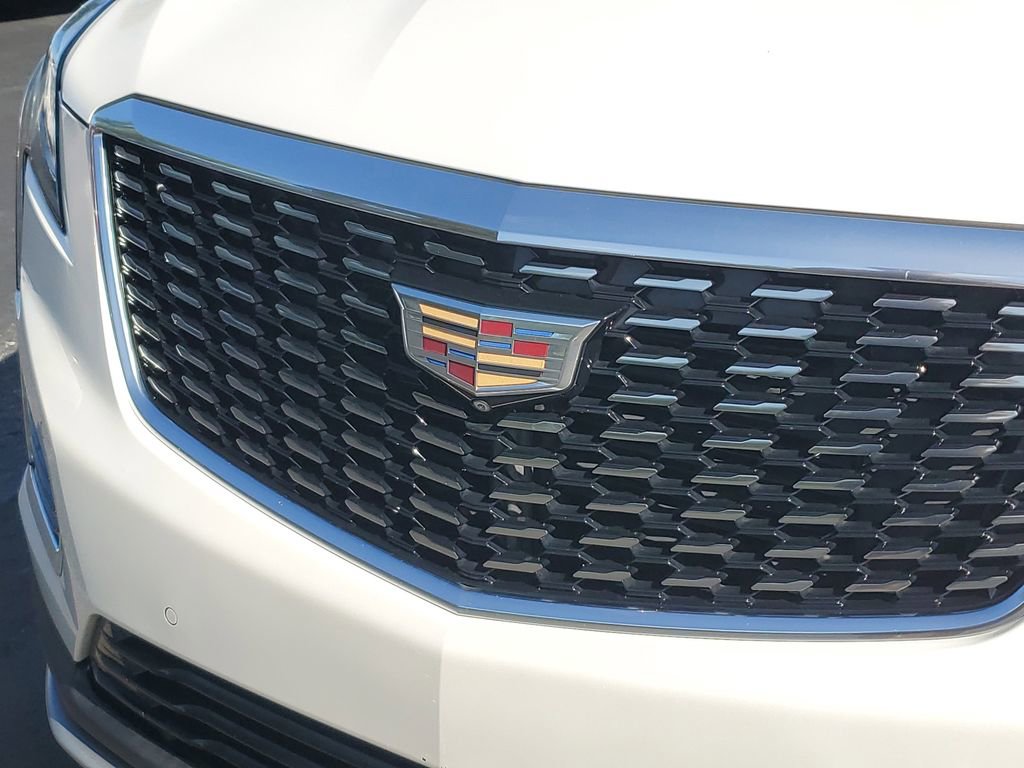 Used 2020 Cadillac XT5 Premium Luxury FWD image 8