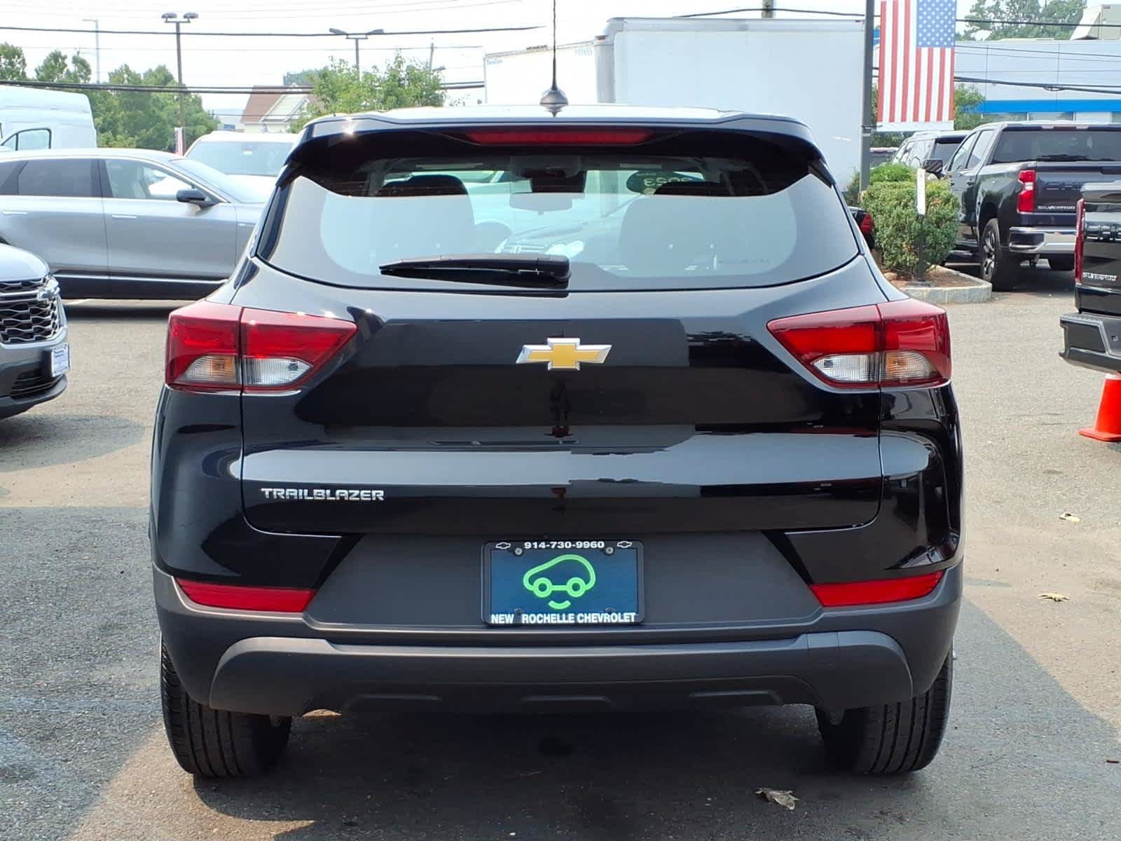 Certified 2023 Chevrolet TrailBlazer LS FWD image 5