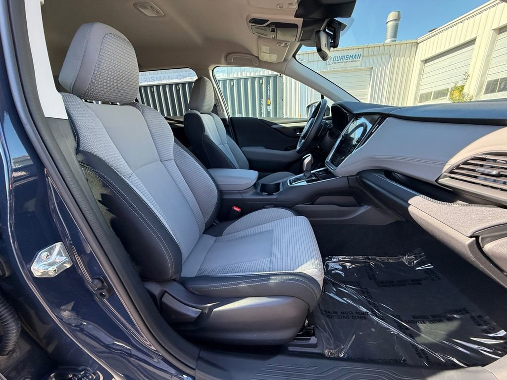Used 2025 Subaru Outback Premium image 25