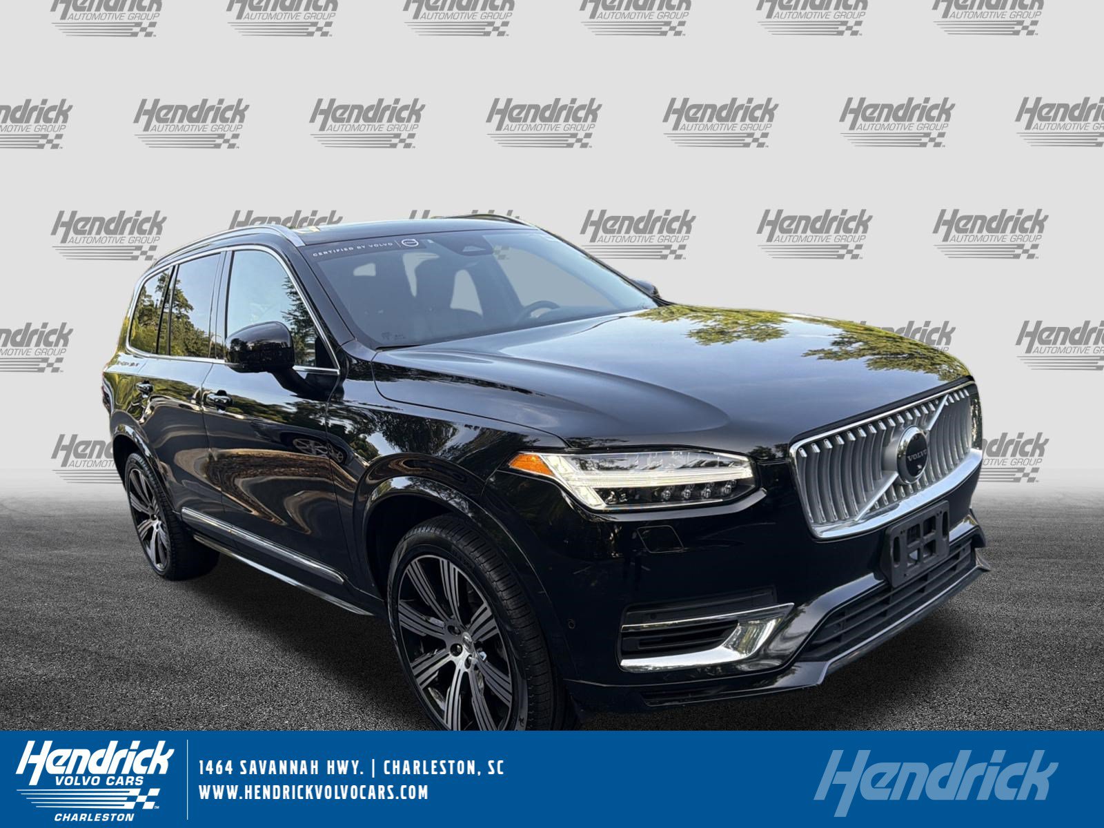 Used 2025 Volvo XC90 T8 Plus w/ Protection Package Premier AWD/4WD image 1