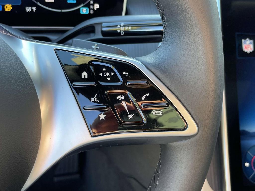 Certified 2025 Mercedes-Benz C 300 Sedan image 24