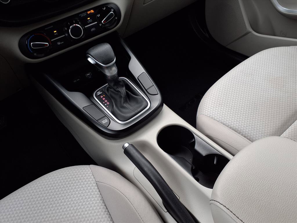 Used 2020 Kia Soul LX image 16