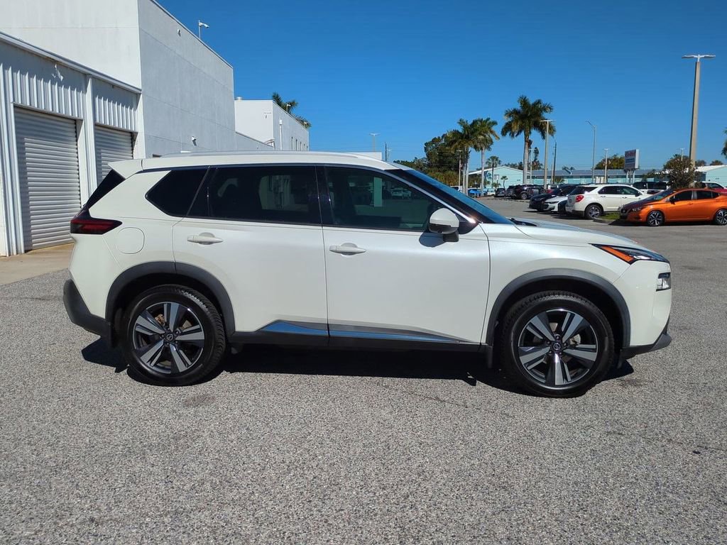 Certified 2021 Nissan Rogue SL image 4