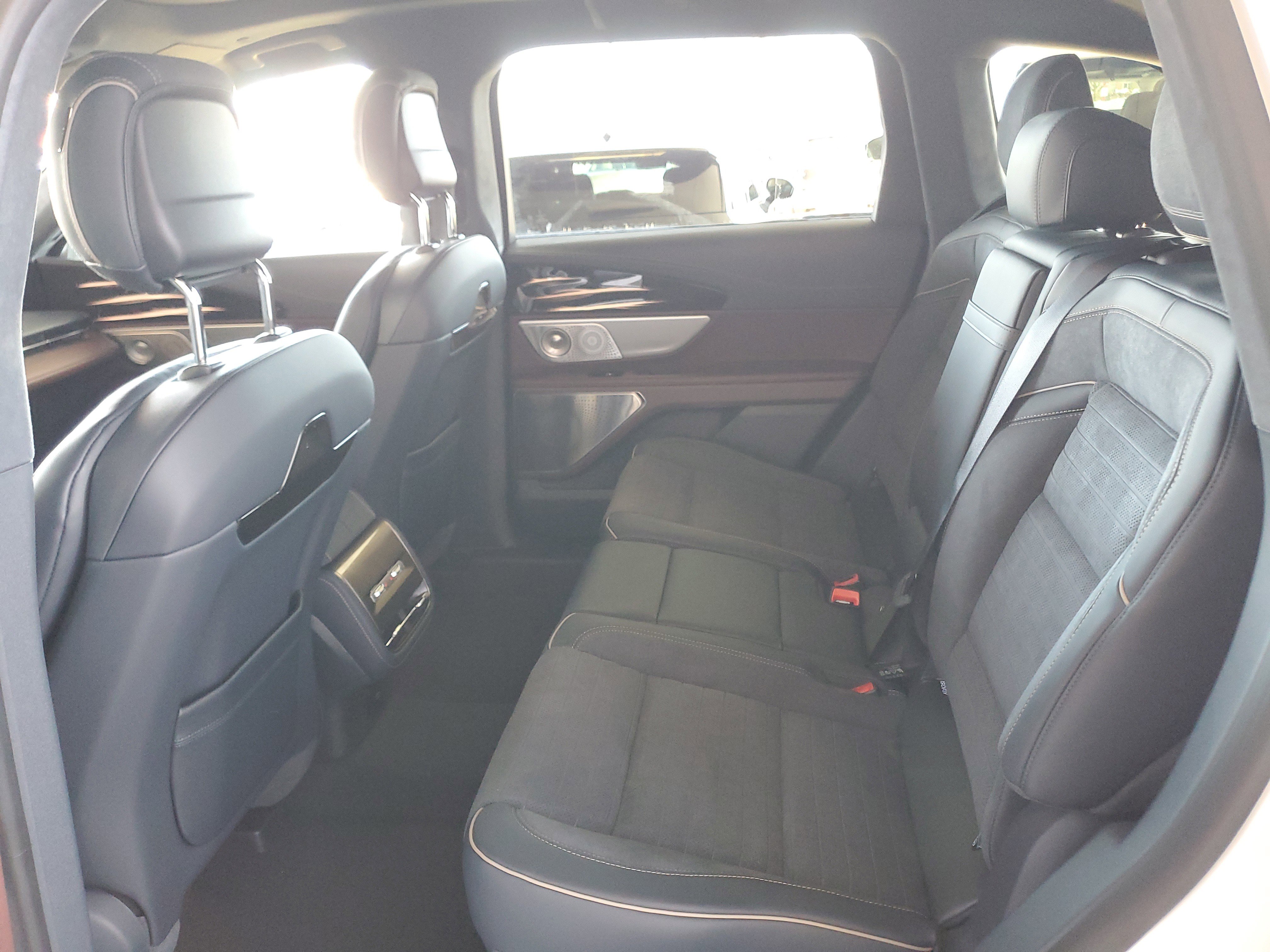 New 2026 Lincoln Nautilus Black Label AWD/4WD image 28