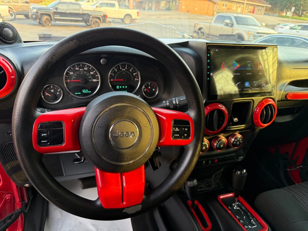 Used 2012 Jeep Wrangler Unlimited Sport AWD/4WD image 76