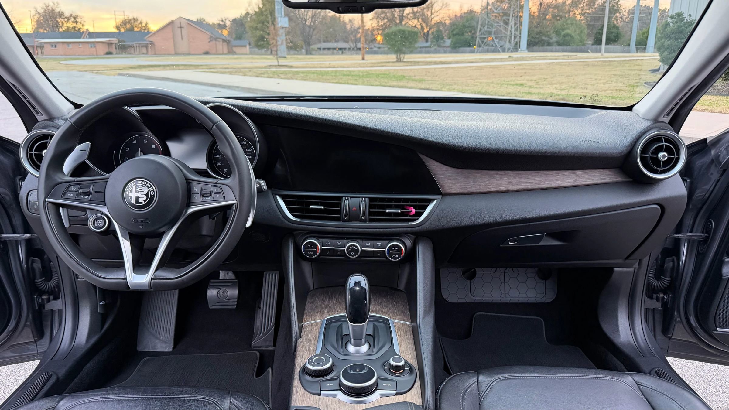 Used 2017 Alfa Romeo Giulia Ti w/ TI Performance Package image 23