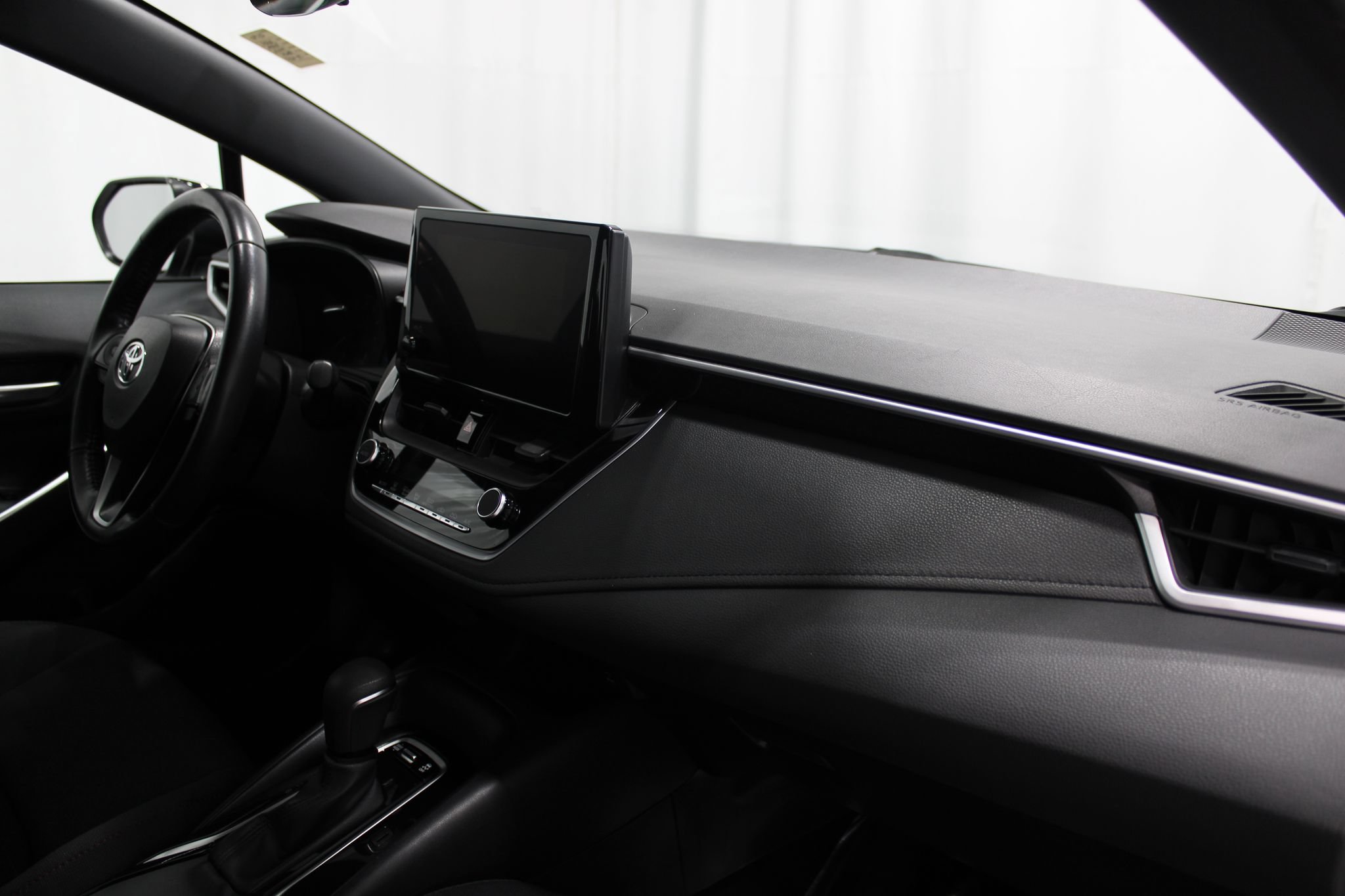 Used 2024 Toyota Corolla SE FWD image 24