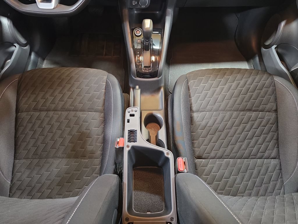 Used 2022 Nissan Kicks S w/ Interior Electronics Package FWD image 16