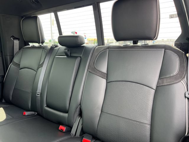 New 2026 RAM 2500 Laramie AWD/4WD image 17