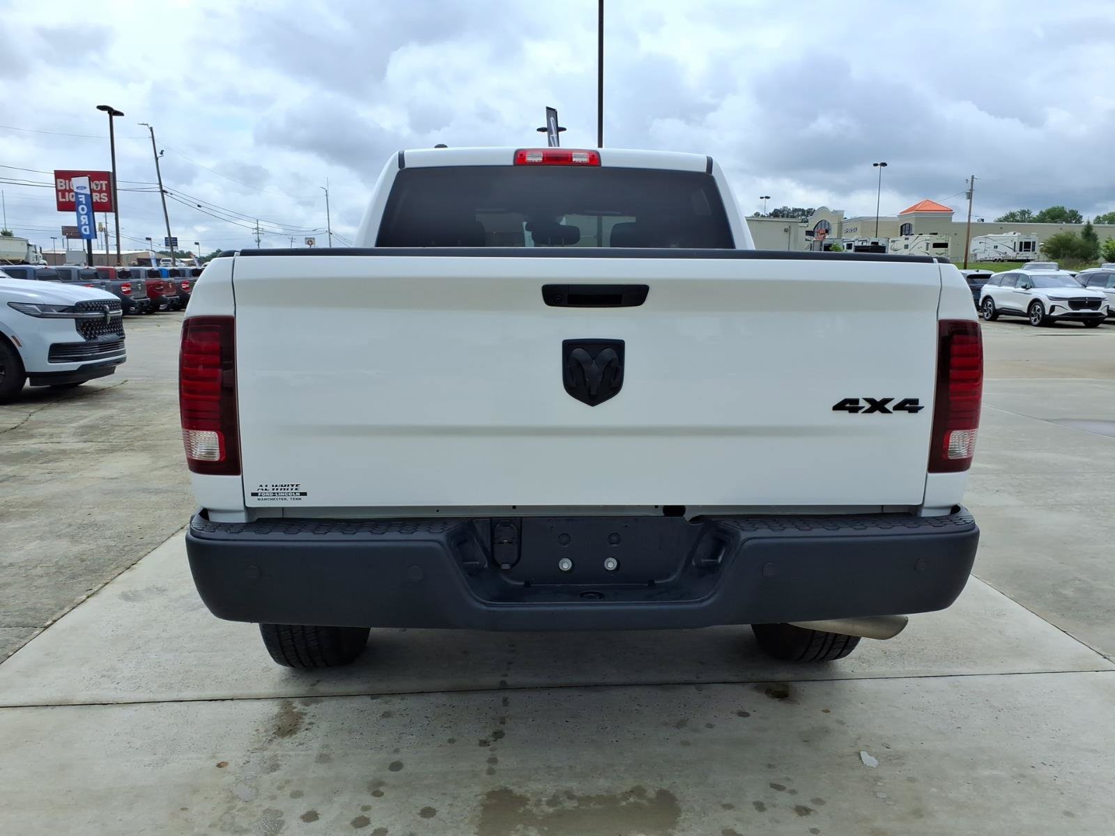 Used 2024 RAM 1500 Classic Warlock AWD/4WD image 4