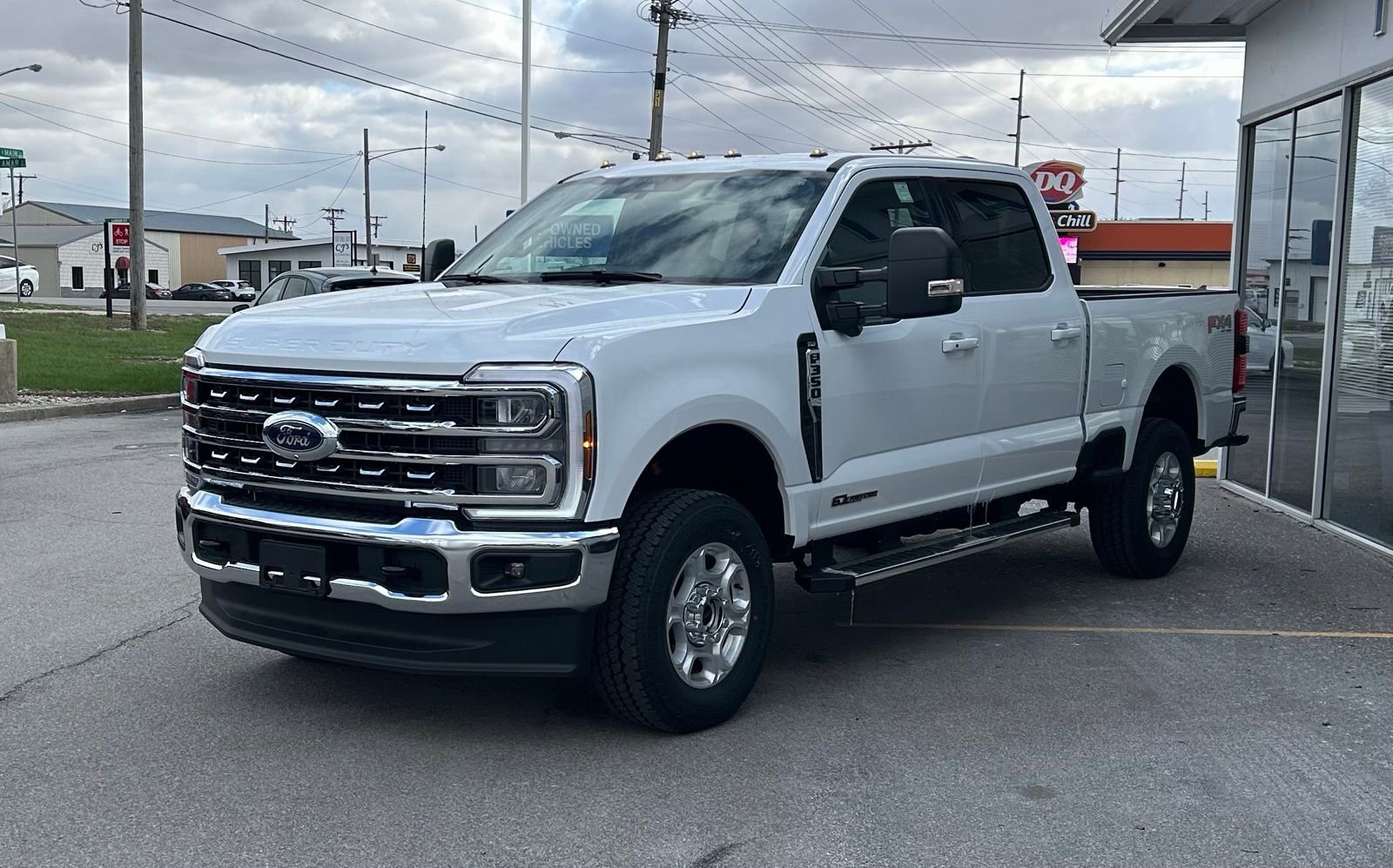 New 2026 Ford F350 XLT w/ XLT Premium Package image 3