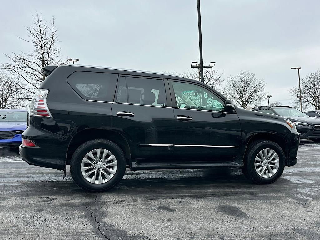 Used 2019 Lexus GX 460 image 12