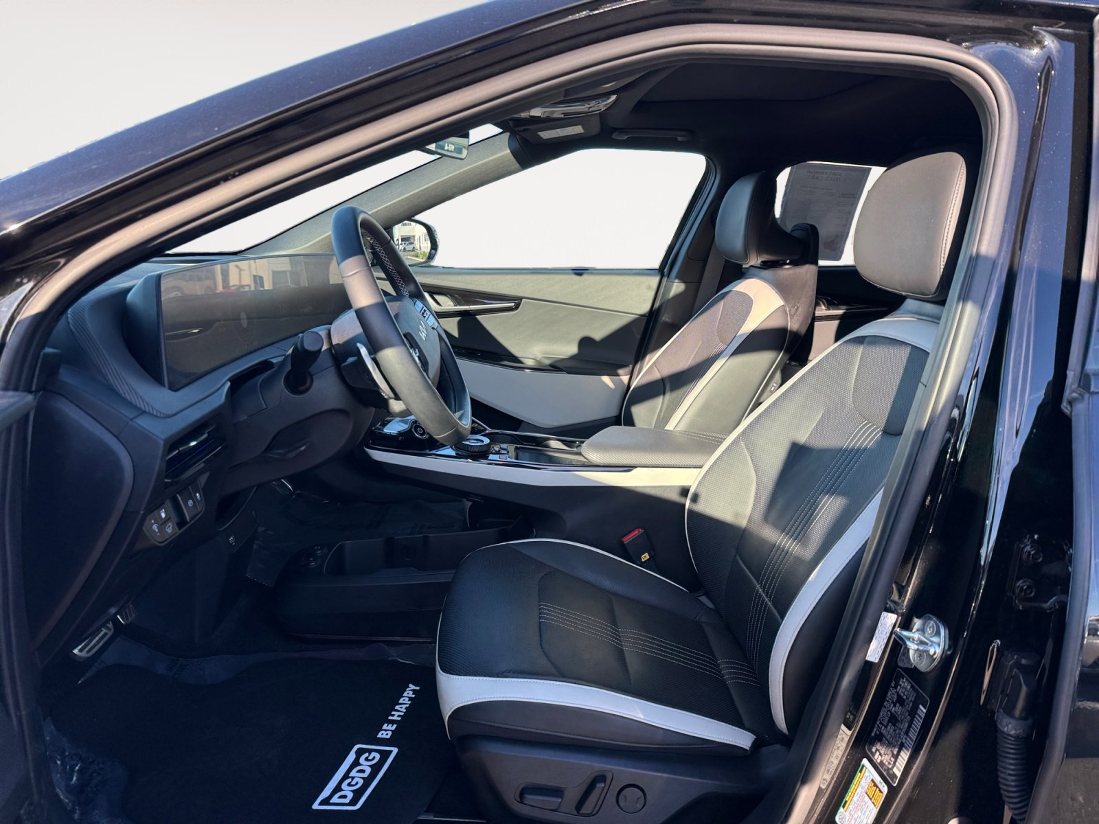 Used 2023 Kia EV6 GT-Line image 10