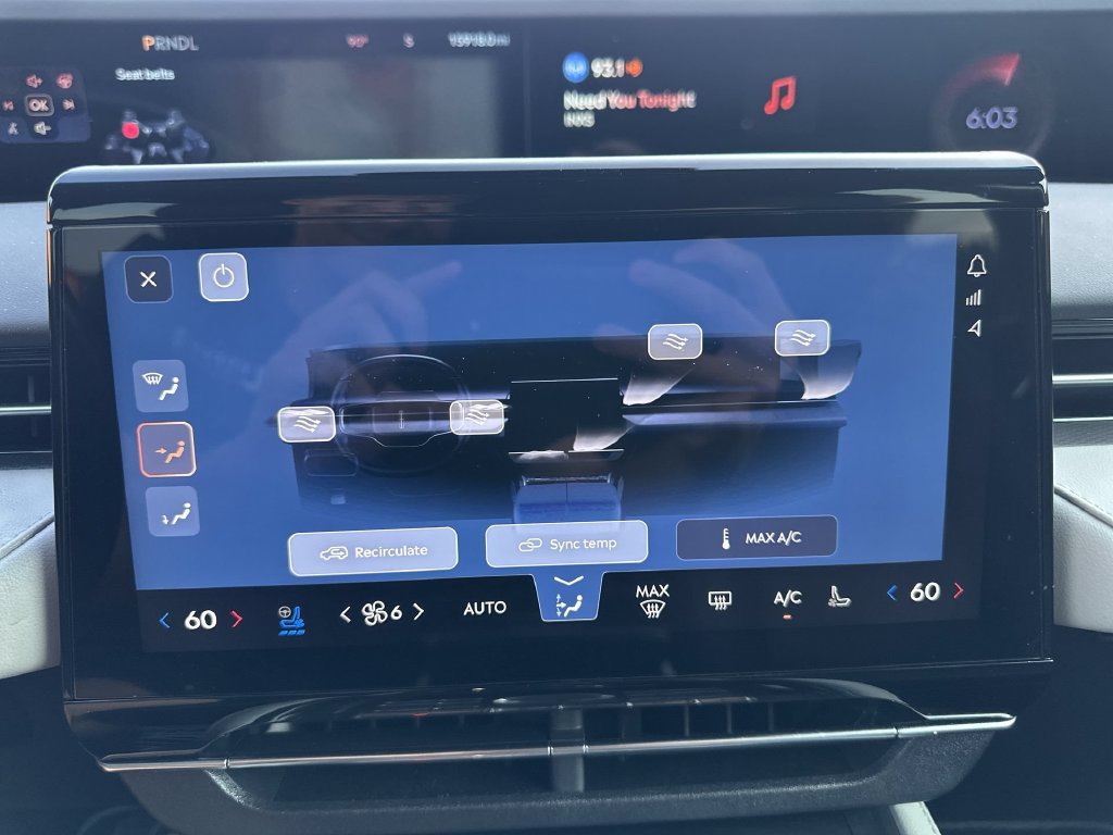 Certified 2024 Lincoln Nautilus Premier AWD/4WD image 16