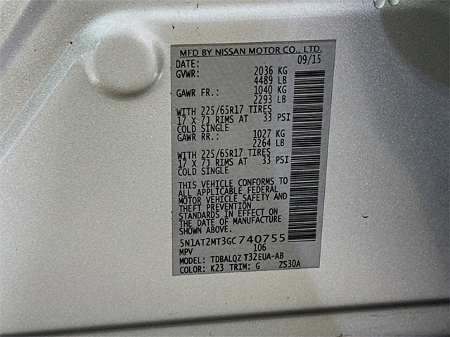 Used 2016 Nissan Rogue SV w/ SV Moonroof Package image 32