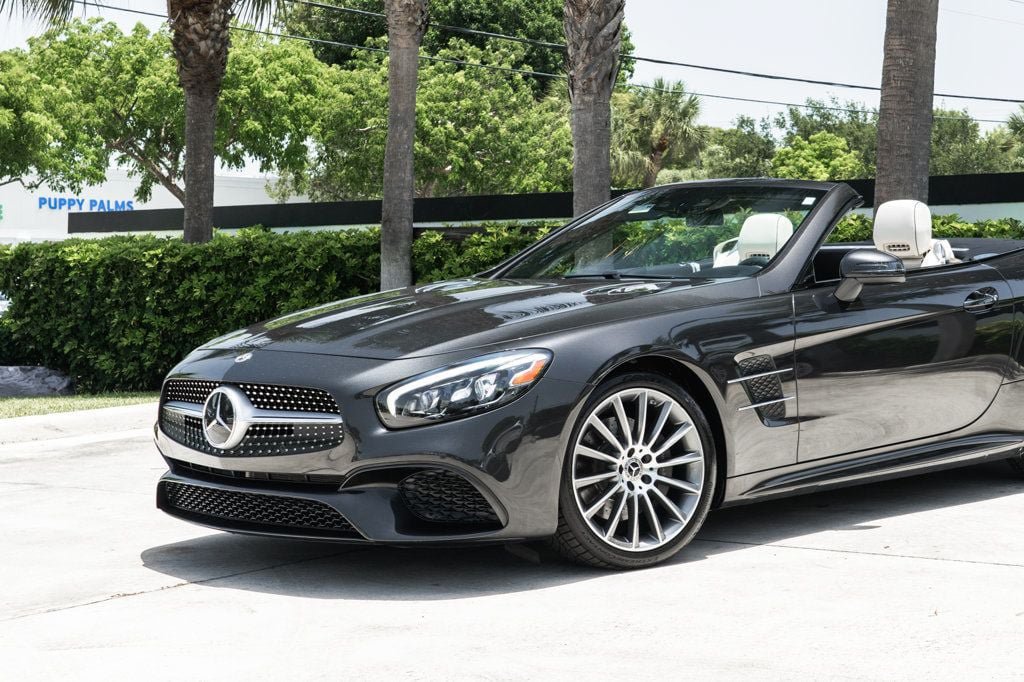 Used 2020 Mercedes-Benz SL 450 image 3