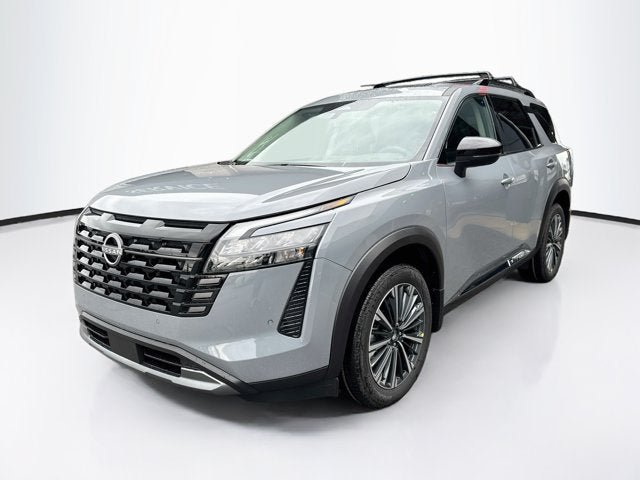 New 2026 Nissan Pathfinder Platinum AWD/4WD image 1