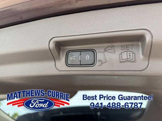 Certified 2020 Ford Explorer Platinum w/ Premium Technology Package AWD/4WD image 14