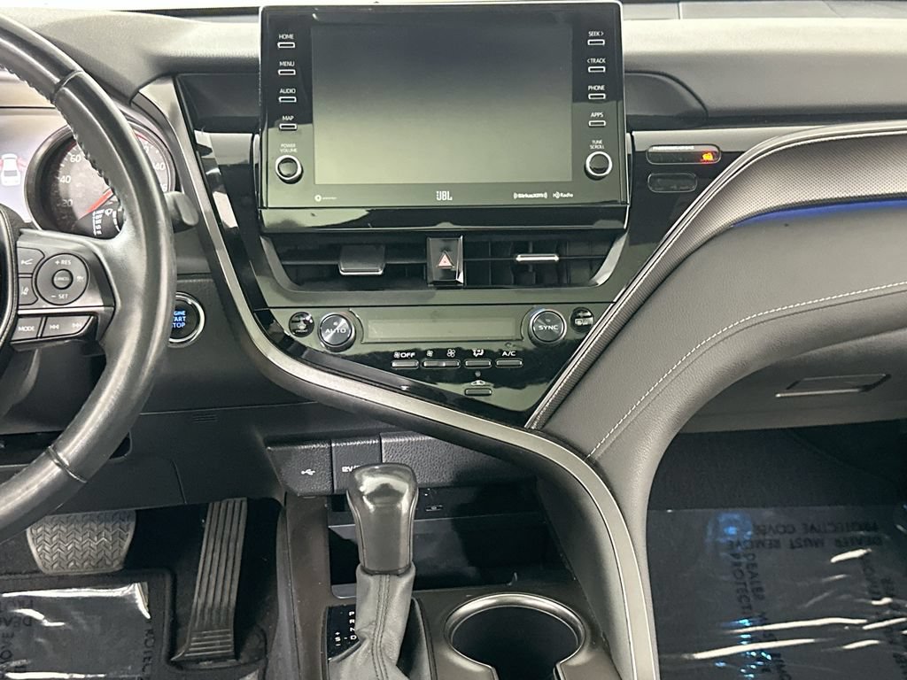 Used 2022 Toyota Camry XSE w/ Navigation Package FWD image 16