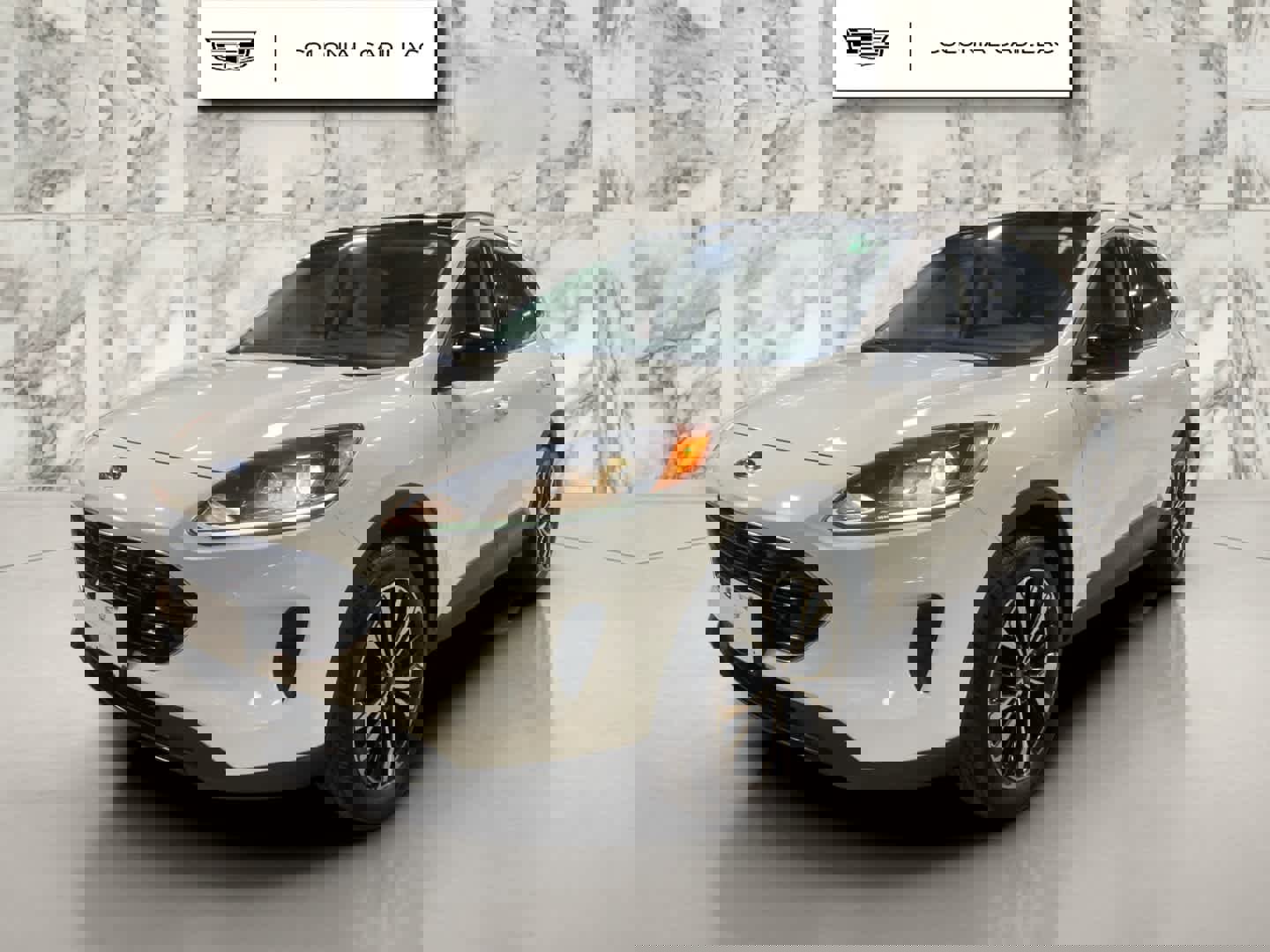 Used 2021 Ford Escape SE w/ SE Sport Appearance Package