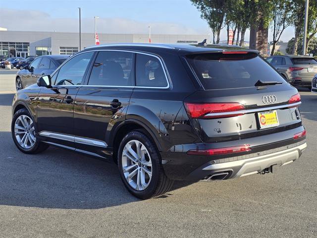 Used 2025 Audi Q7 3.0T Prestige w/ Prestige Package image 2