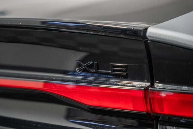 New 2026 Toyota Prius XLE image 7