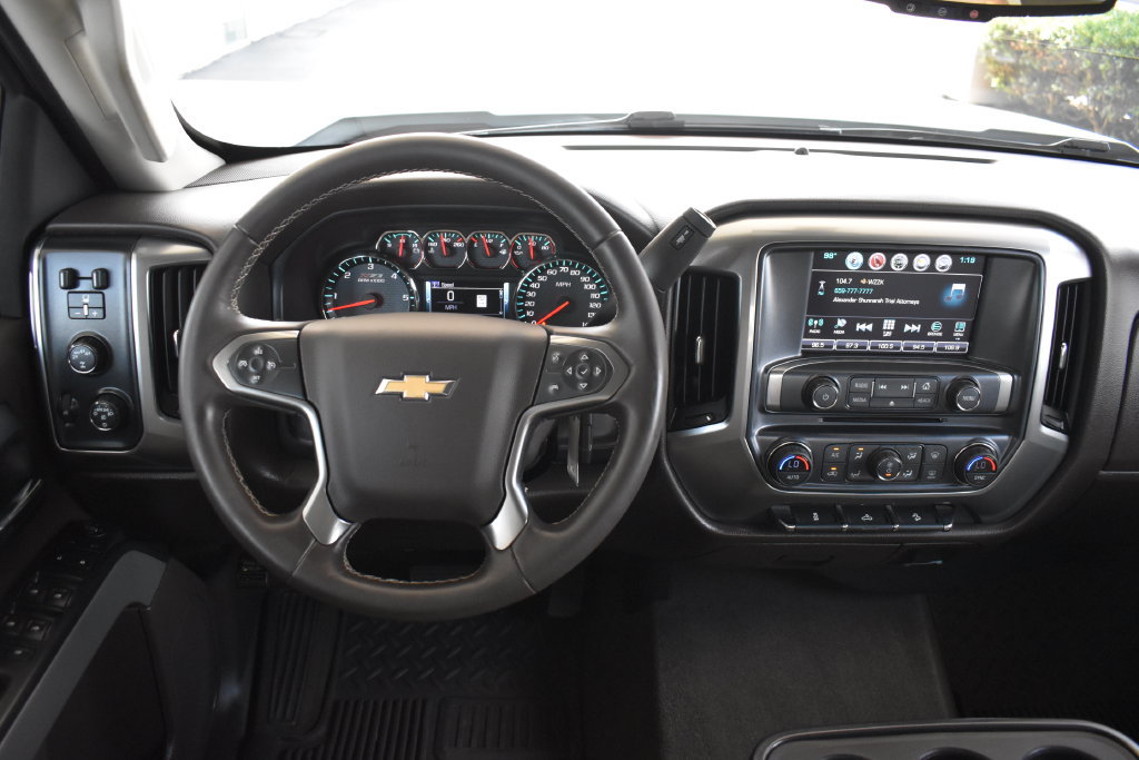 Used 2017 Chevrolet Silverado 1500 LT w/ All Star Edition AWD/4WD image 3