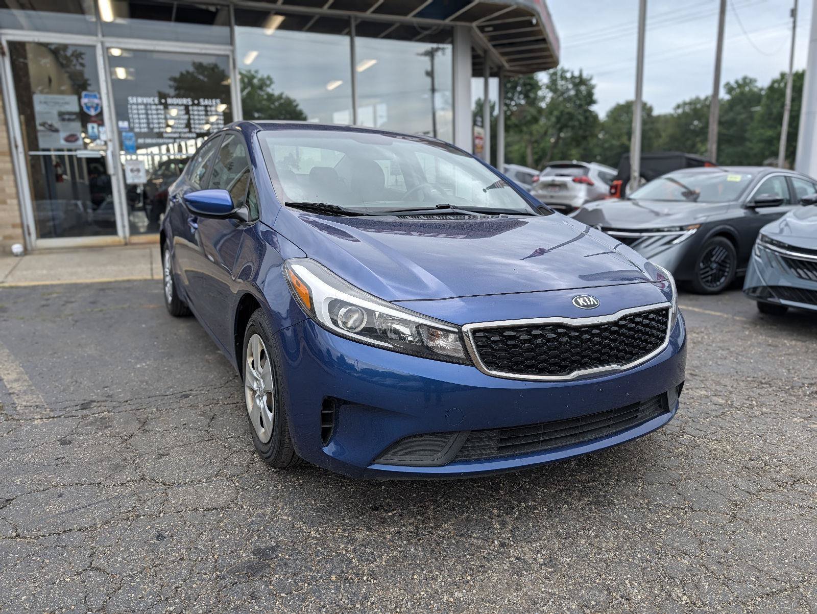 Used 2017 Kia Forte LX FWD image 16