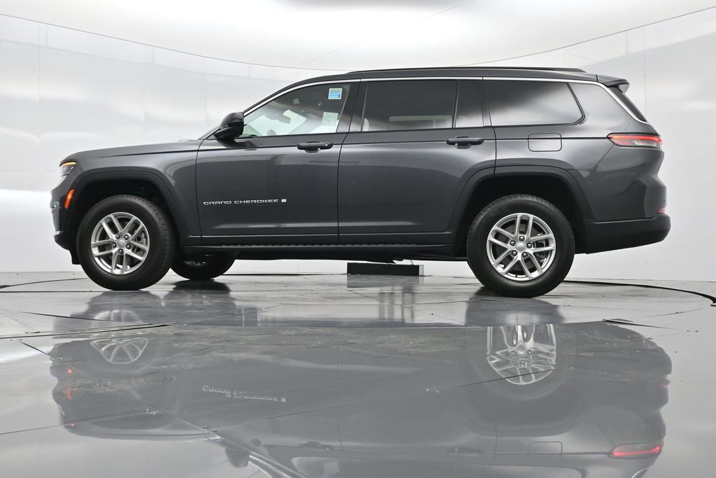New 2025 Jeep Grand Cherokee L Laredo w/ Luxury Tech Group I image 43