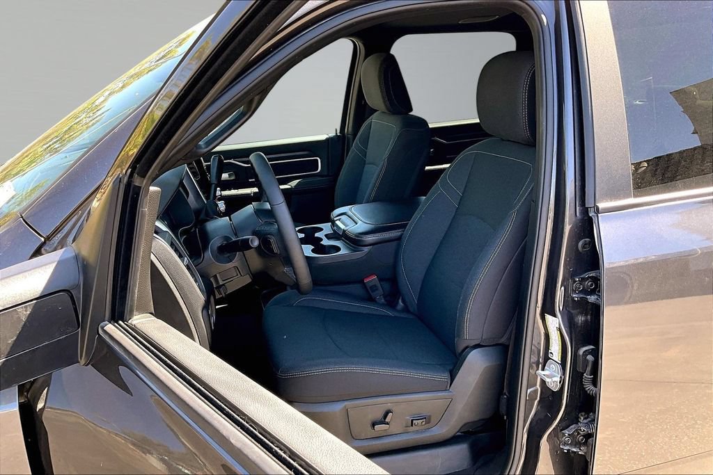 Used 2026 RAM 2500 Big Horn AWD/4WD image 3